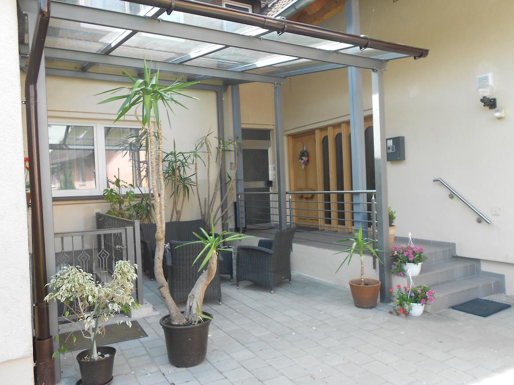 Apartment-Pension Schwalbennest Herzogenaurach Extérieur photo
