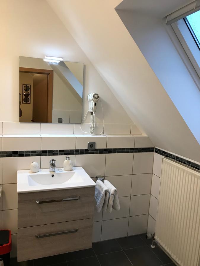 Apartment-Pension Schwalbennest Herzogenaurach Chambre photo